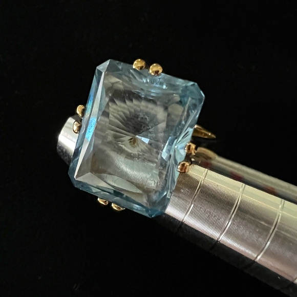 Hollywood Collection Gold Vermeil Sterling Ring w Simulated Aquamarine Size 7 - Picture 1 of 10